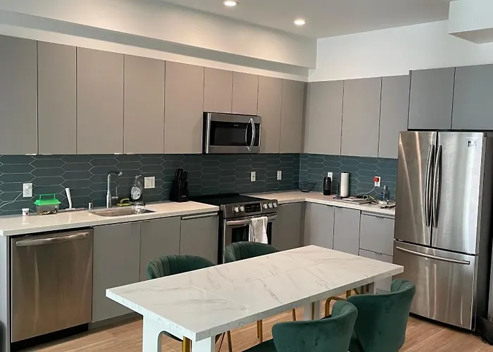Heart Of Koreatown - New, Modern, Cozy, Fully Furnished Vibrant Studio